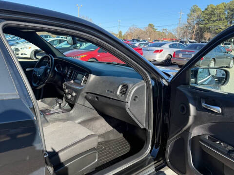 2015 Dodge Charger SE