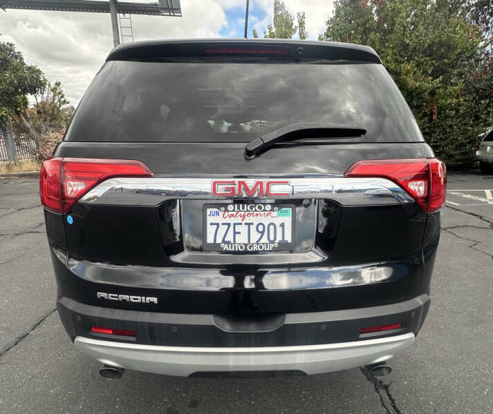 2017 GMC Acadia SLT-1