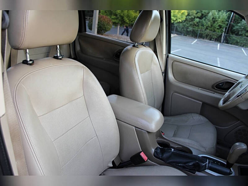 2006 Ford Escape Limited