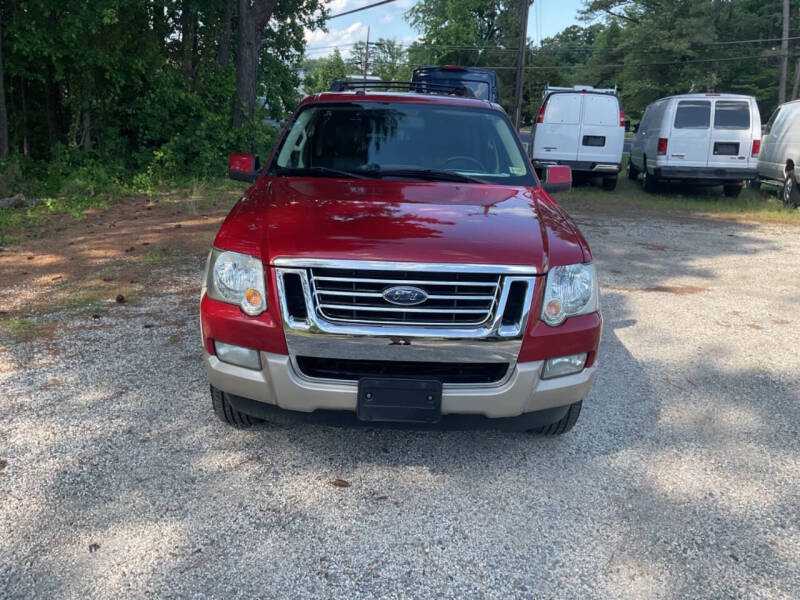 2009 Ford Explorer Eddie Bauer photo 27