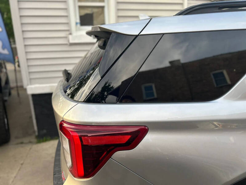 2020 Ford Explorer ST