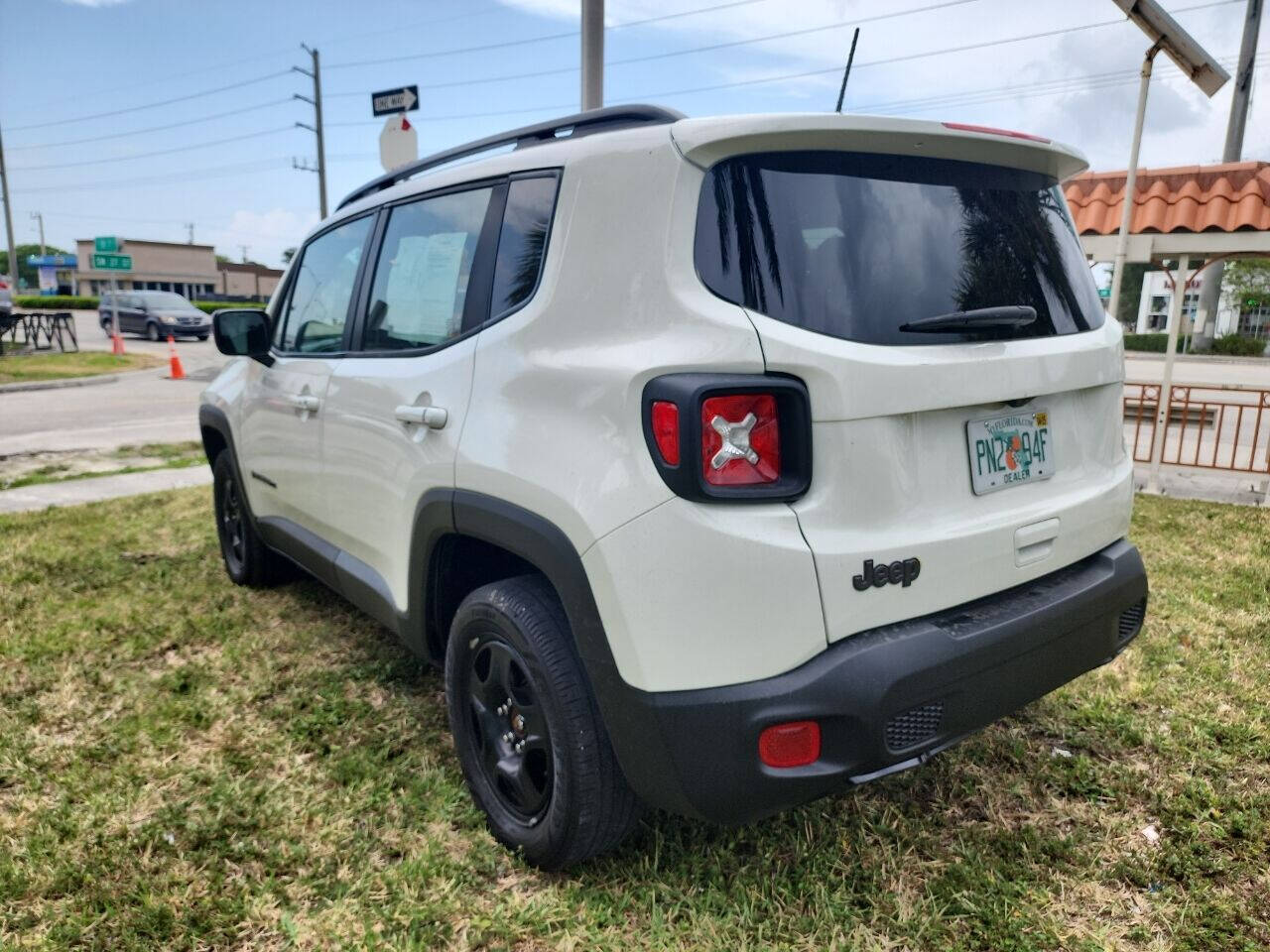 2021 Jeep Renegade for sale at Carisma Auto Dealer in Miramar, FL