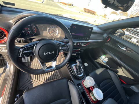 2022 Kia Forte GT Line