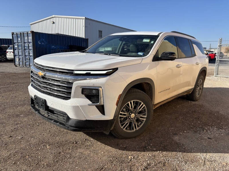 2025 Chevrolet Traverse LT