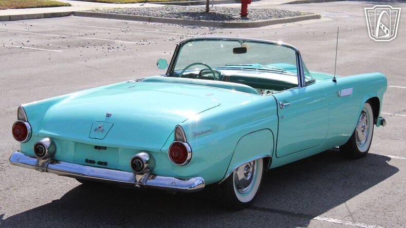 1955 Ford Thunderbird