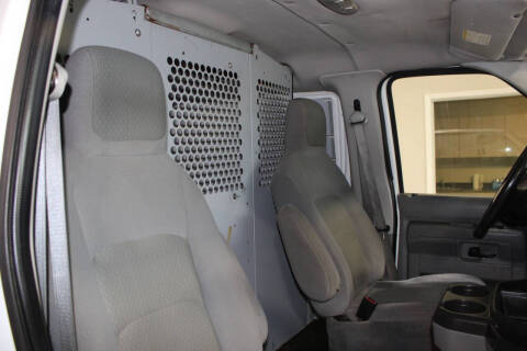 2009 Ford E-Series E-150