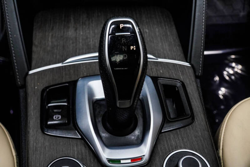 2023 Alfa Romeo Stelvio