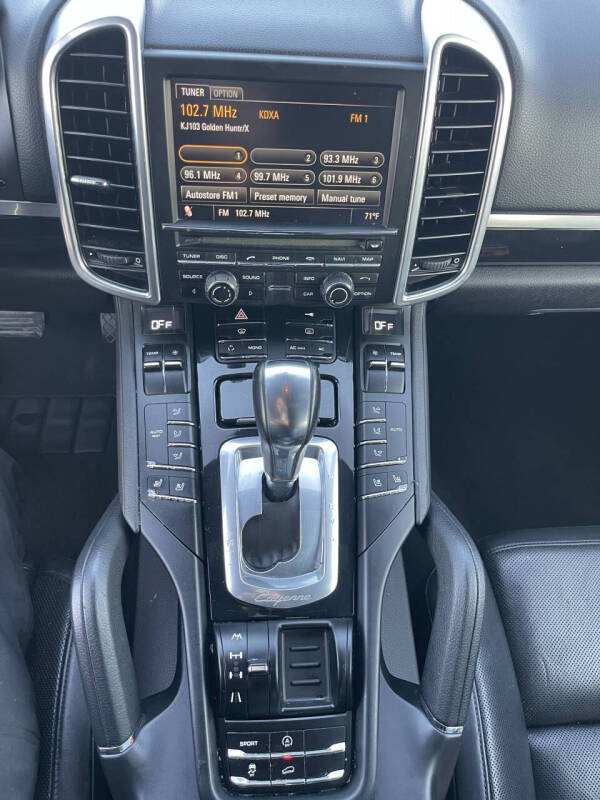 2011 Porsche Cayenne