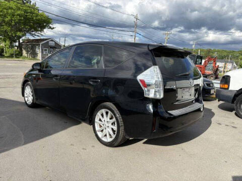 2013 Toyota Prius v