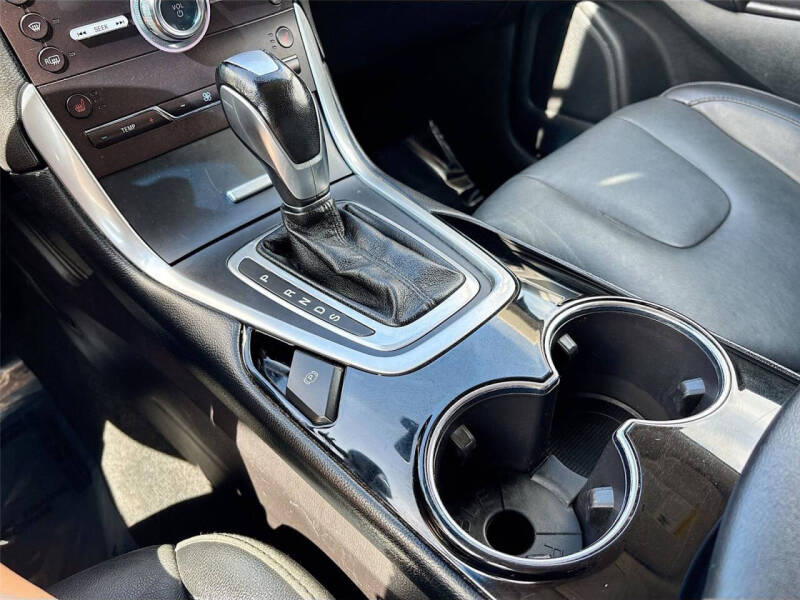 2018 Ford Edge Titanium