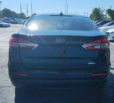 2019 Ford Fusion SE