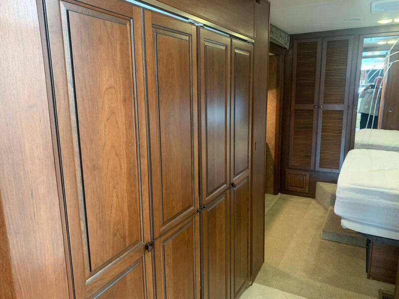 2013 Freightliner MH Chassis