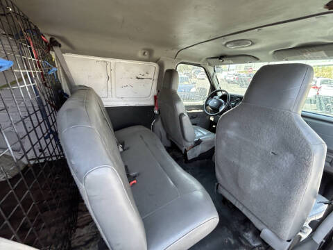 2012 Ford E-Series E-250