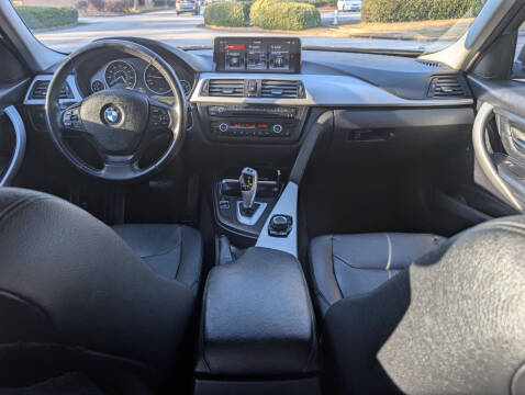 2012 BMW 3 Series 328i