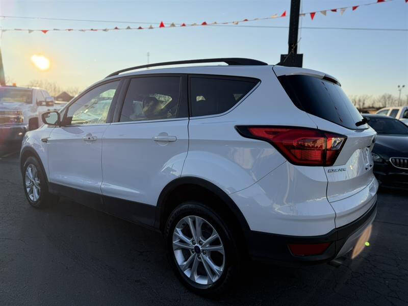 2019 Ford Escape SEL