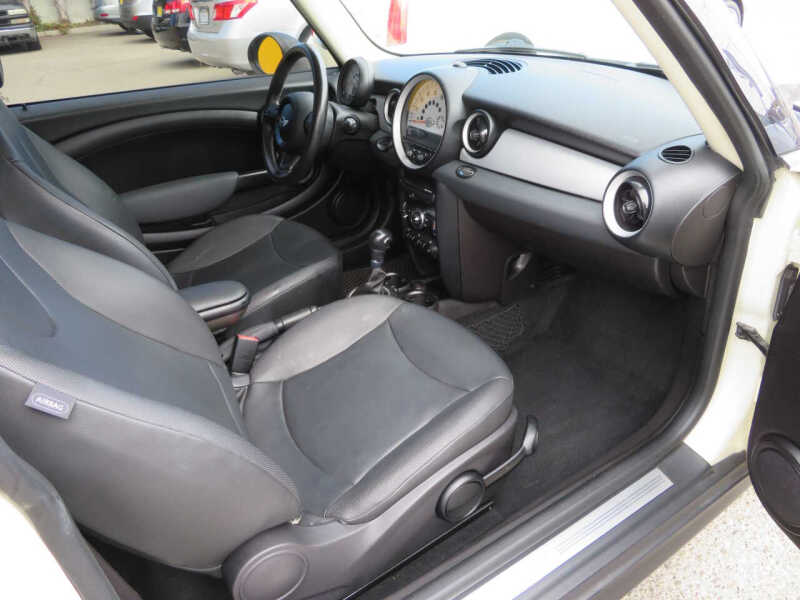 2011 MINI Cooper