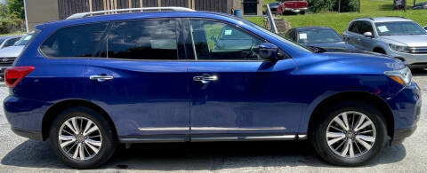 2018 Nissan Pathfinder S