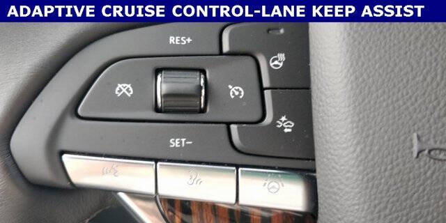 2024 Cadillac Escalade ESV Premium Luxury