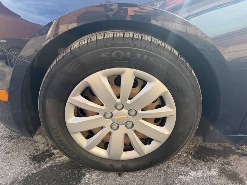 2011 Chevrolet Cruze LS