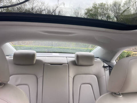 2010 Audi A5 2.0T quattro Premium Plus