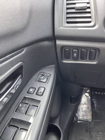 2017 Mitsubishi Outlander Sport 2.4 SEL