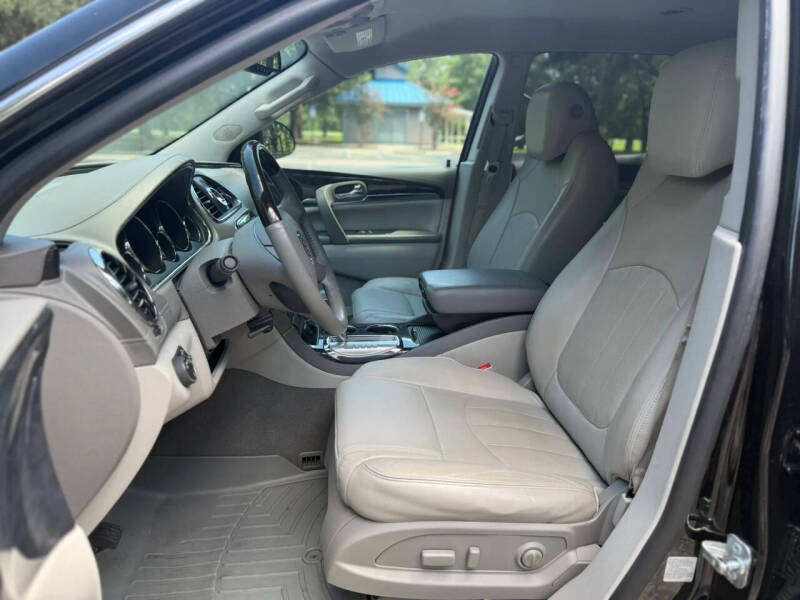 2017 Buick Enclave Leather