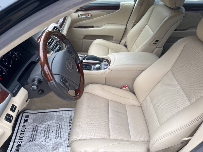 2015 Lexus LS 460 L