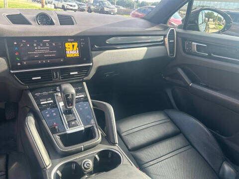 2022 Porsche Cayenne