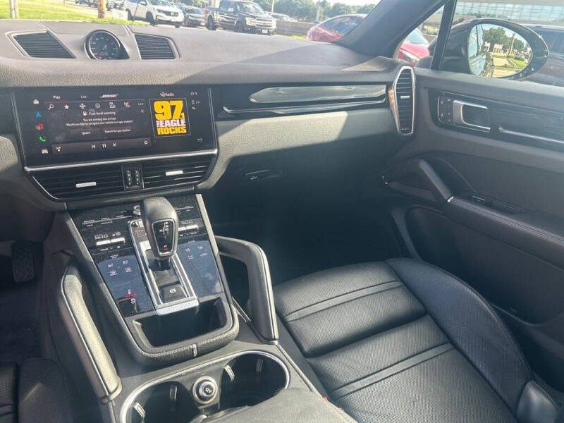 2022 Porsche Cayenne