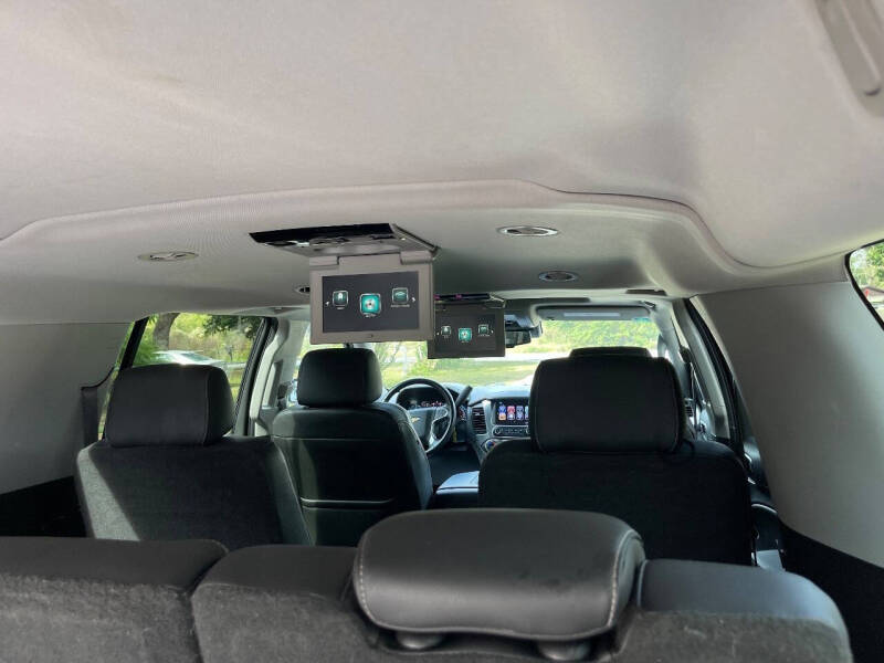 2017 Chevrolet Suburban LT