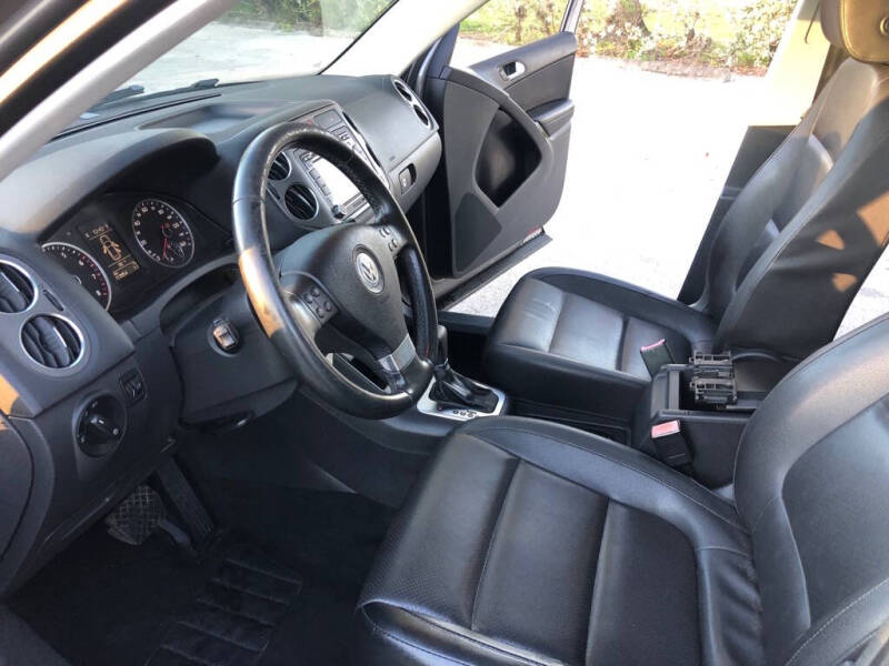 2010 Volkswagen Tiguan S