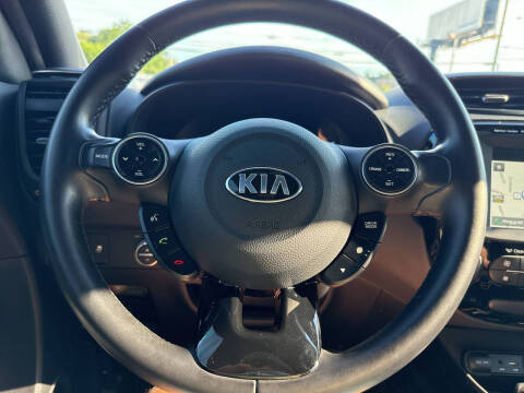 2017 Kia Soul +