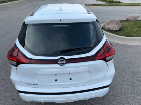 2023 Nissan Kicks S