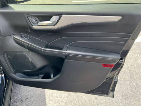 2021 Ford Escape Hybrid SEL