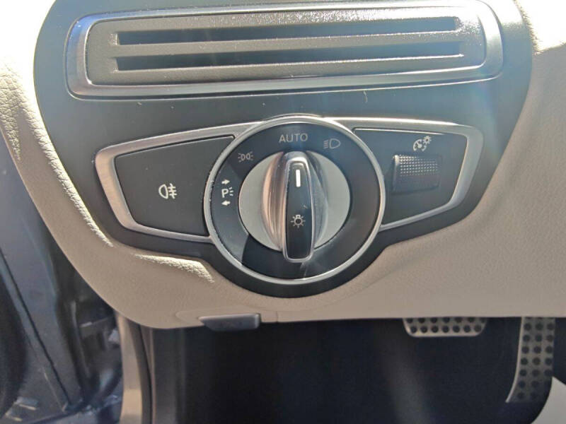 2018 Mercedes-Benz C-Class C 300