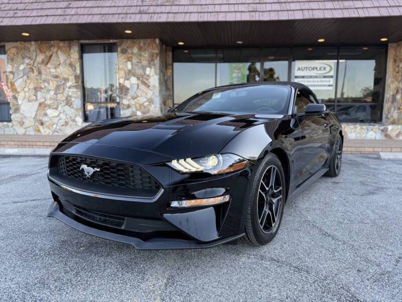 2020 Ford Mustang EcoBoost Premium's photo