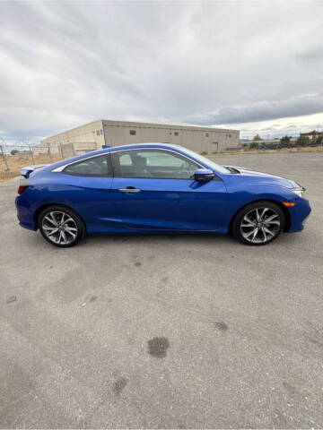 2020 Honda Civic Touring