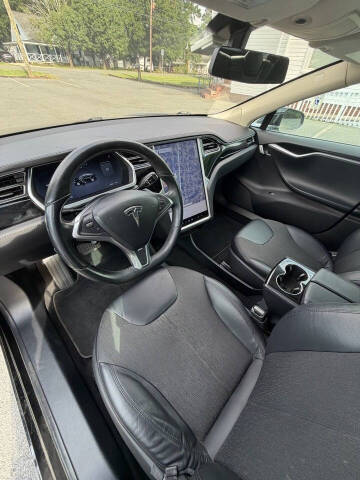 2013 Tesla Model S