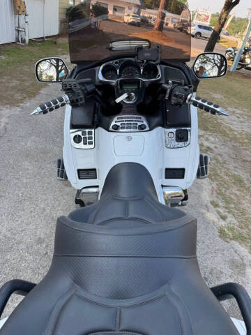 2004 Honda GL1800