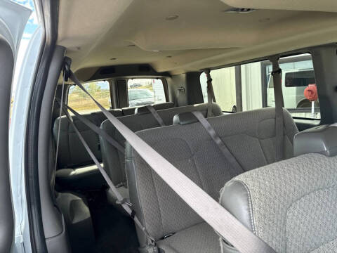 2023 GMC Savana LT 3500