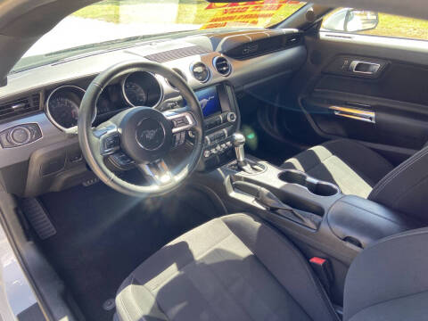 2020 Ford Mustang EcoBoost