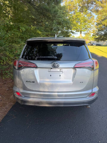 2017 Toyota RAV4 LE