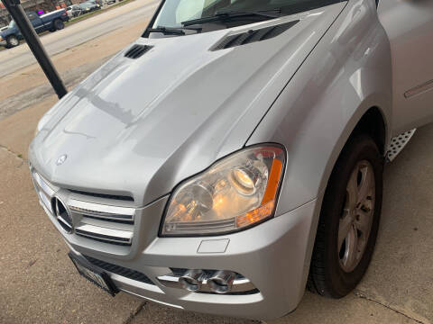 2010 Mercedes-Benz GL-Class for sale at Locust Auto Sales in Davenport IA
