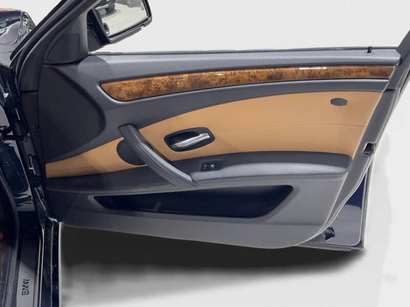 2008 BMW 5 Series 528i