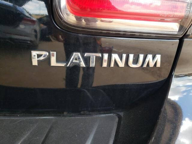 2017 Nissan Armada Platinum