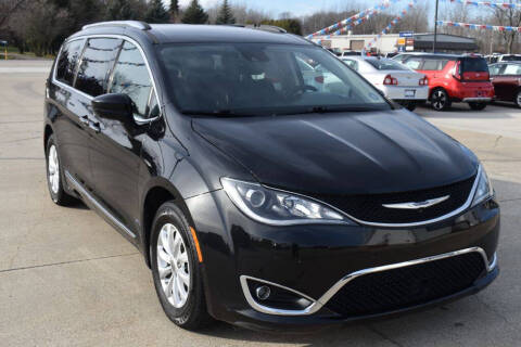 2019 Chrysler Pacifica for sale at Sandusky Auto Sales in Sandusky MI