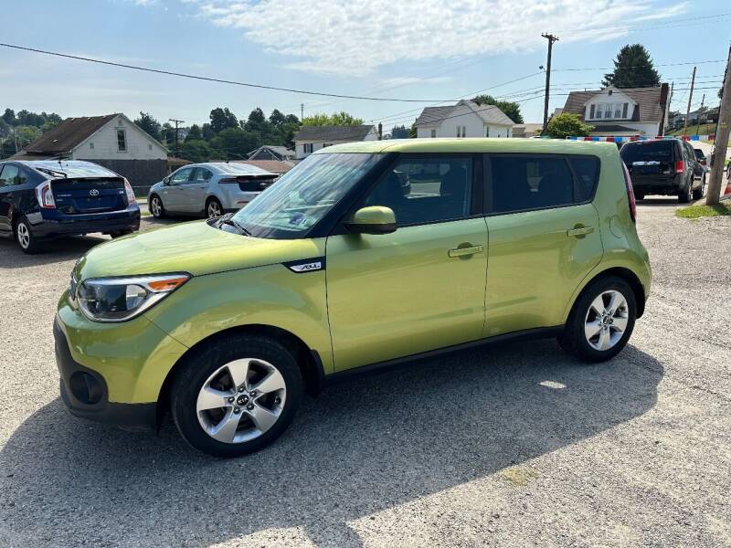 2019 Kia Soul for sale at Starrs Used Cars Inc in Barnesville OH