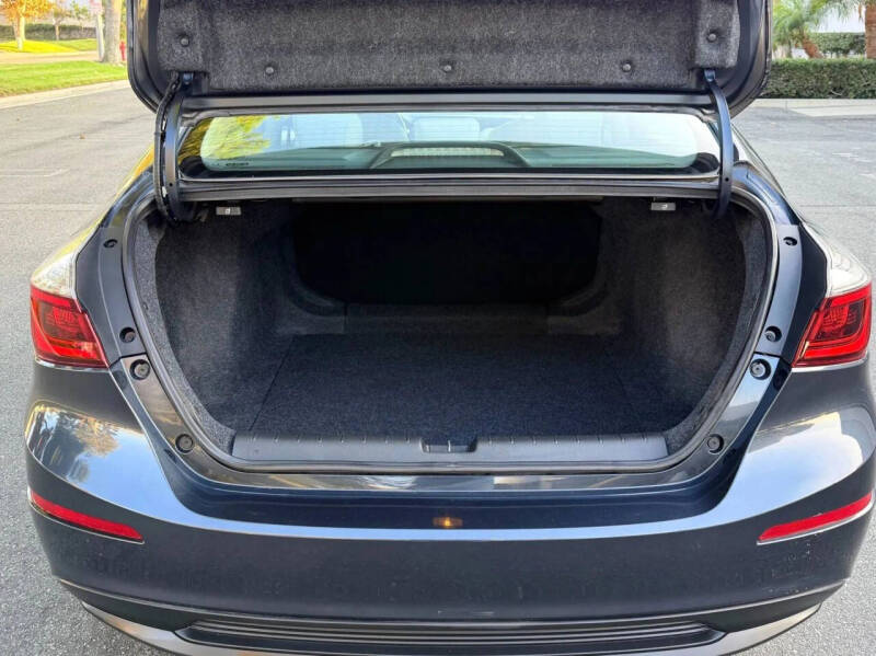 2020 Honda Insight EX