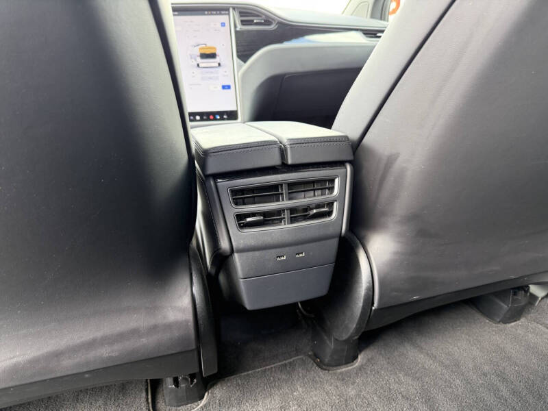 2018 Tesla Model X 75D