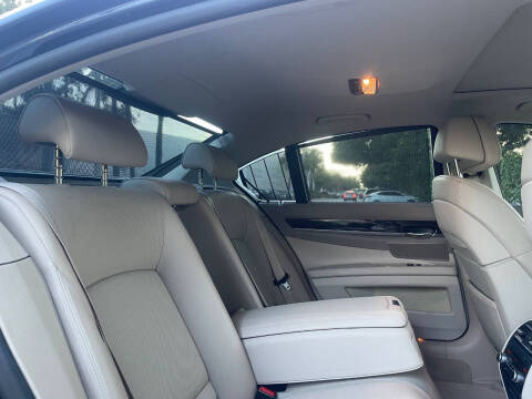 2011 BMW 7 Series 750i xDrive